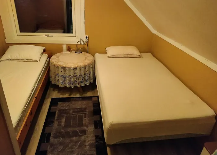 Cozy House With Beautiful View Ferienhaus